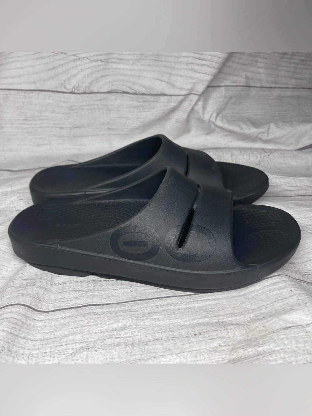 OOFOS Ooahh Men’s 11 Black Recovery Comfort Sport Slide Sandals